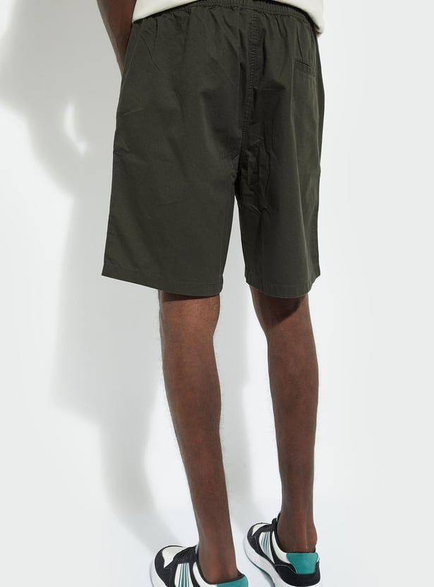 URB_N Men Slim Fit Solid Shorts