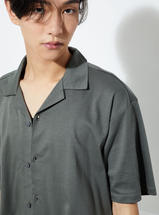 URB_N Men Regular Fit Resort Collar Shirt