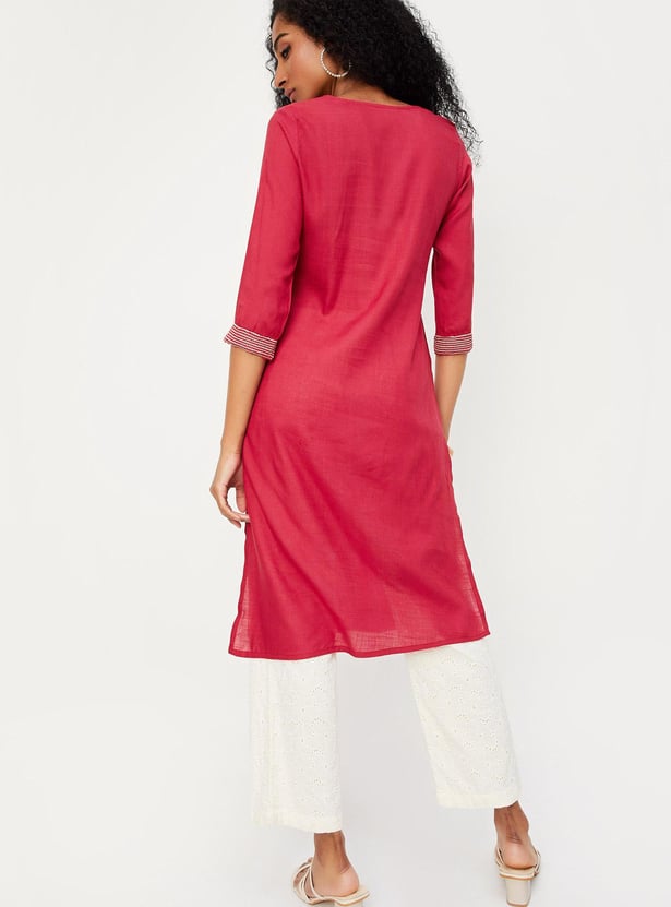 Women Yoke Embroidered Straight Kurta