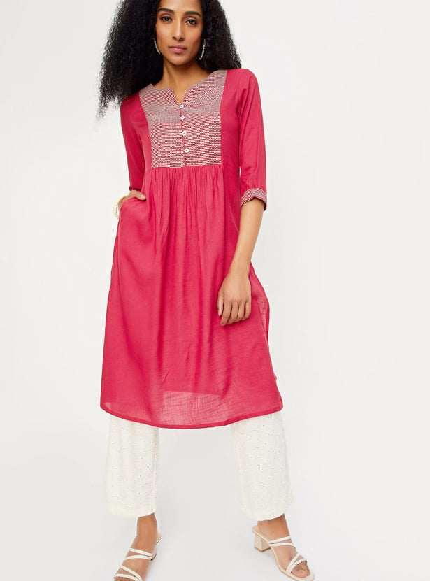 Women Yoke Embroidered Straight Kurta