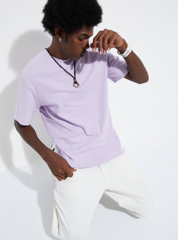 URB_N Men Relaxed Fit Textured T-shirt