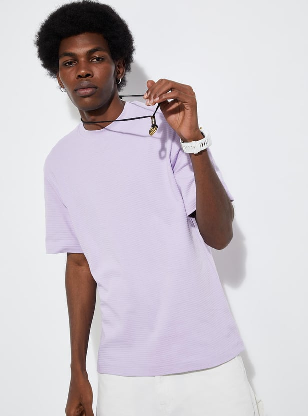 URB_N Men Relaxed Fit Textured T-shirt