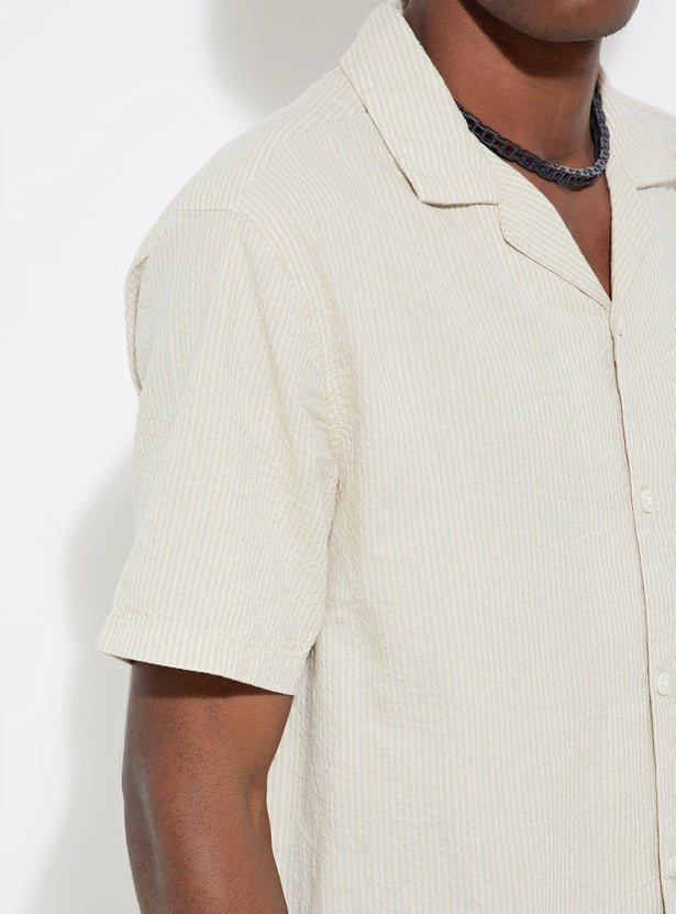 URB_N Men Regular Fit Striped Resort Shirt