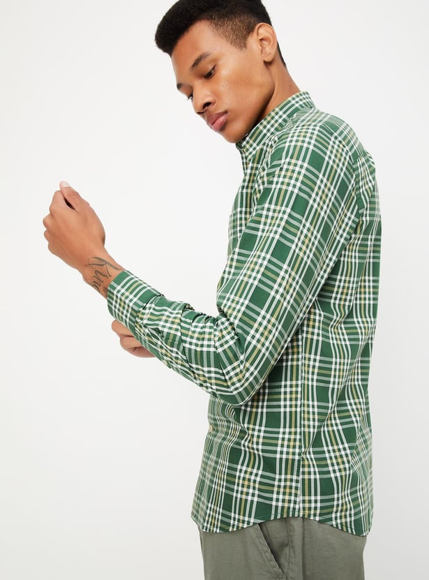 Men Regular Fit Checked Smart Casual Shirt