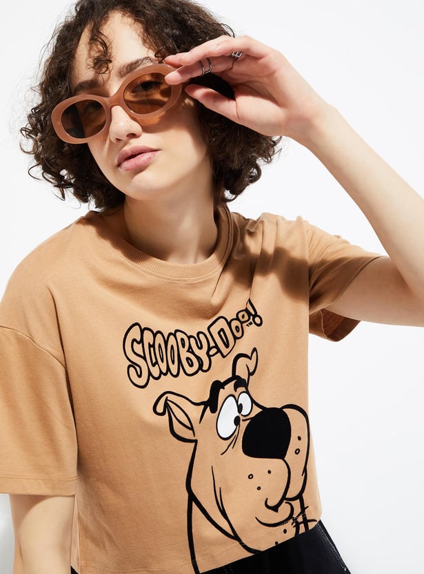 URB_N Women Scooby Doo Graphic Printed Cropped T-shirt