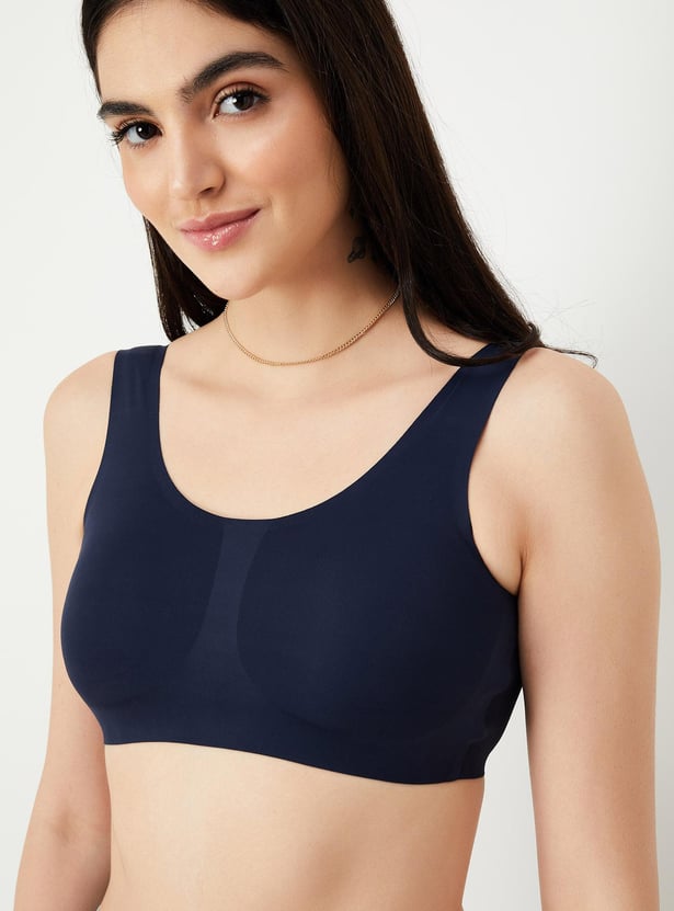 Women Solid Lazer Cut Non-wired Padded Bra