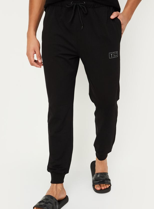 Men Solid Elasticated Joggers