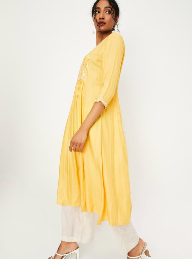 Buy Women Embroidered Yoke Kurta Online at just Rs. 1499.0 - 1000013315056  | Max Fashion