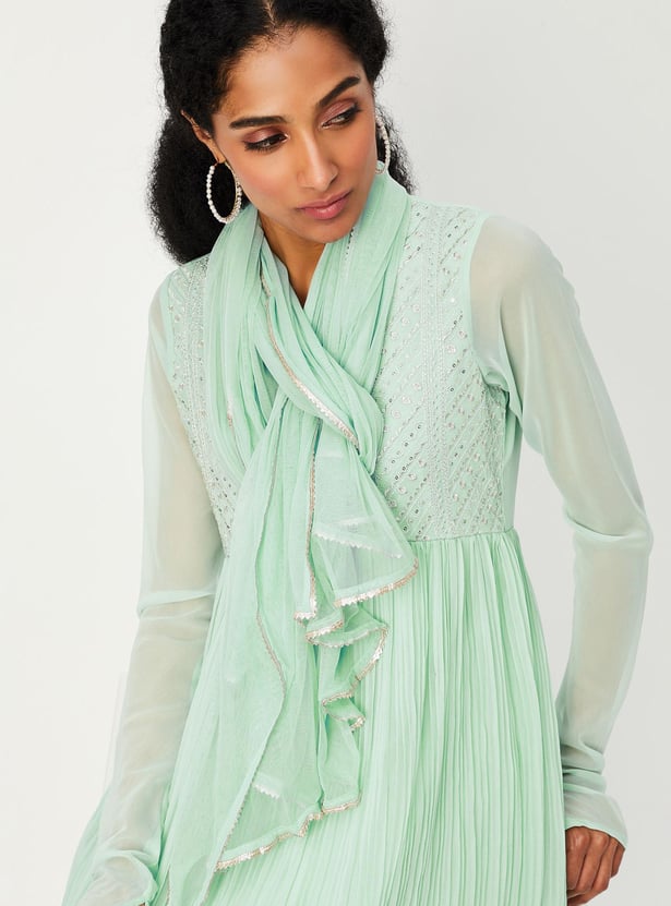 Women Embroidered Kurta Set