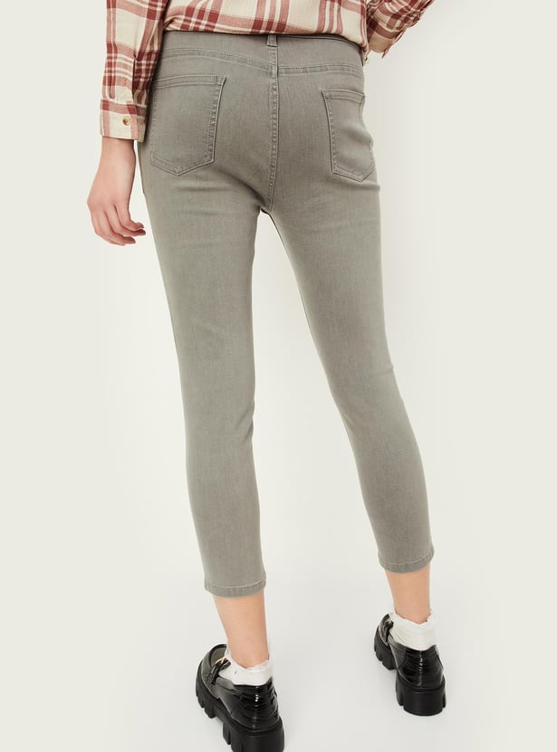 Buy Women Solid Ankle Grazer Jeans Online at just Rs. 999.0 1000013318782 Max Fashion