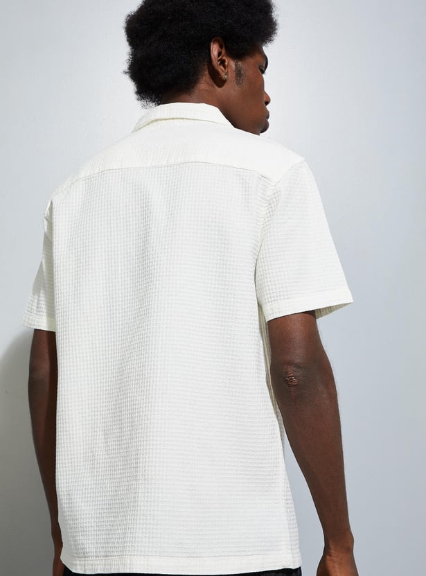 URB_N Men Textured Resort Shirt