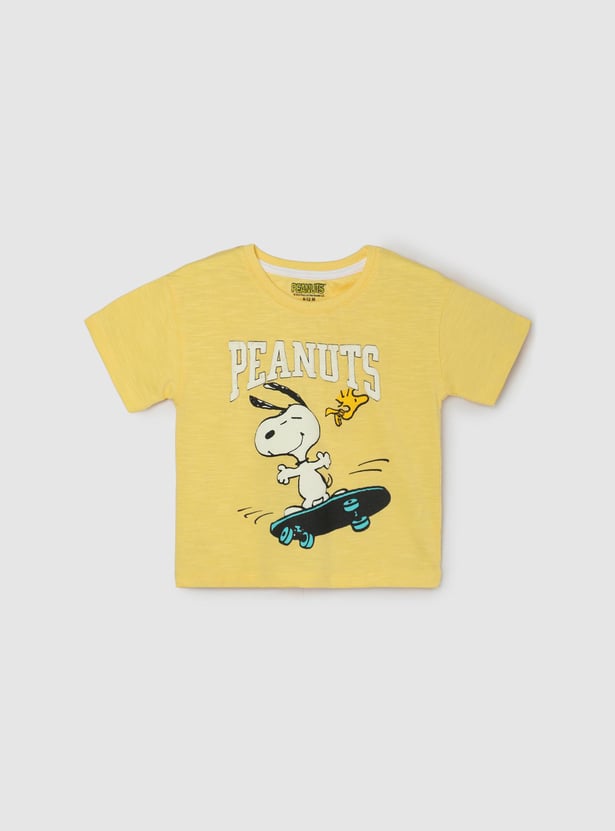 Buy Boys Peanut Snoopy Printed T-shirt Online at just Rs. 349.0 -  1000013350833 | Max Fashion