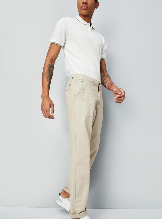 Men Solid Slim Fit Stretch Chinos