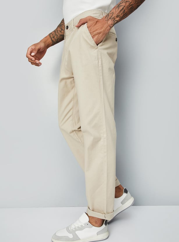 Men Solid Slim Fit Stretch Chinos