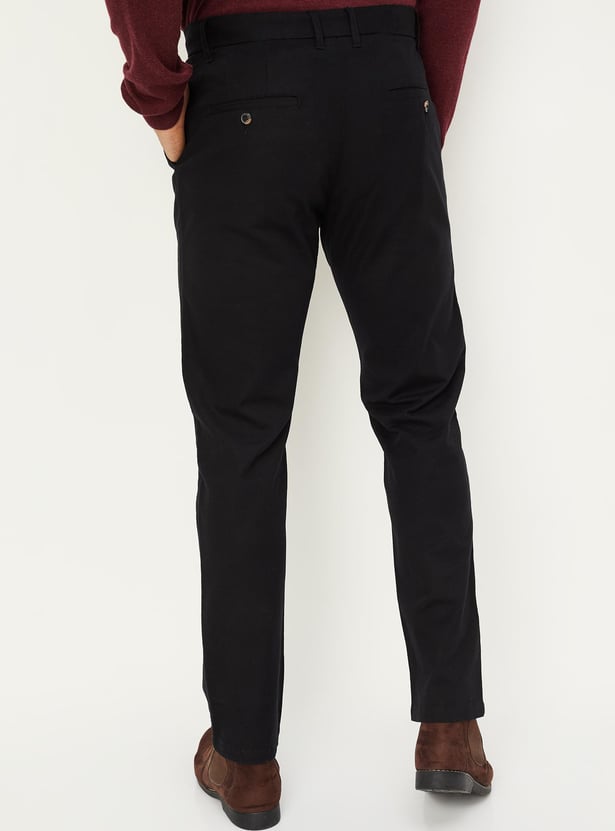 Men Solid Slim Fit Stretch Chinos