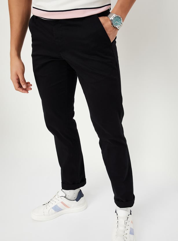 Men Slim Fit Solid Casual Trousers