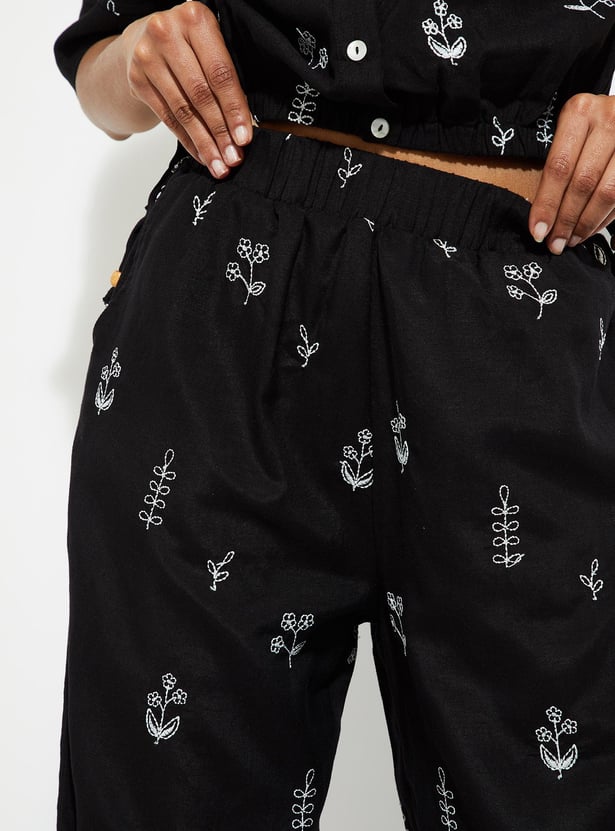 URB_N Women Embroidered Elasticated Palazzos