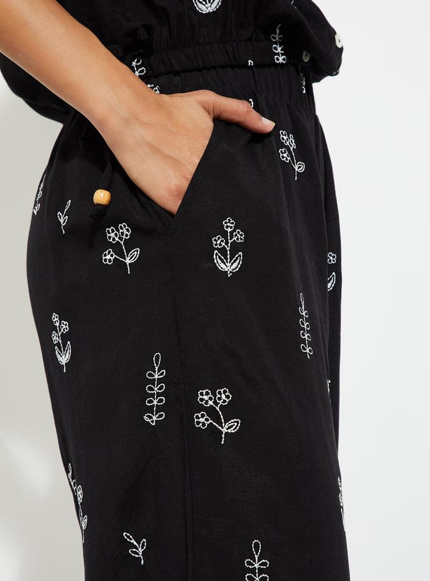 URB_N Women Embroidered Elasticated Palazzos