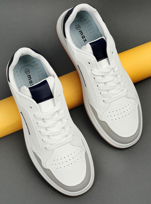 Men Colourblocked Sneakers