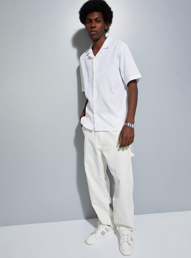 URB_N Men Regular Fit Textured Resort Shirt