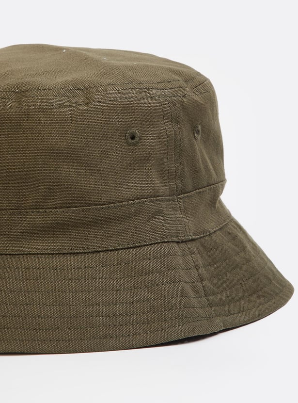 Men Textured Bucket Cap