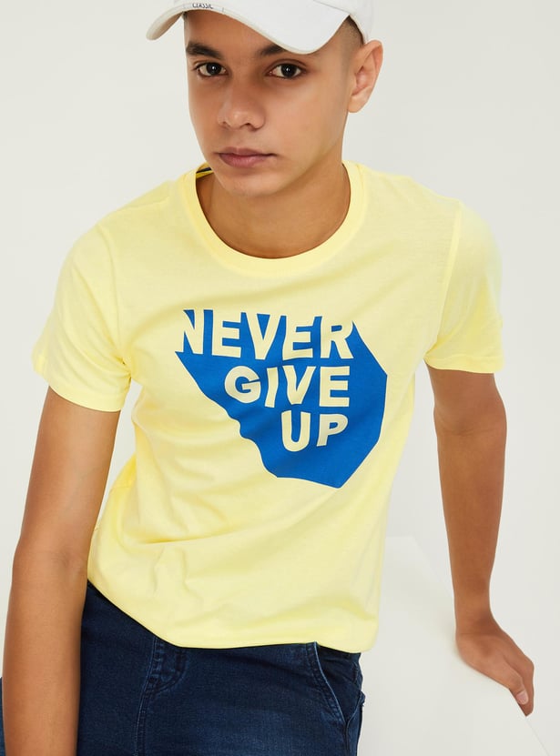 Boys Typographic Printed T-shirt