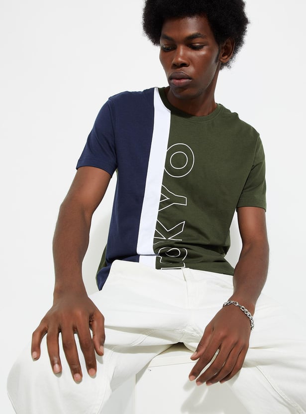 URB_N Men Slim Fit Colourblocked T-shirt
