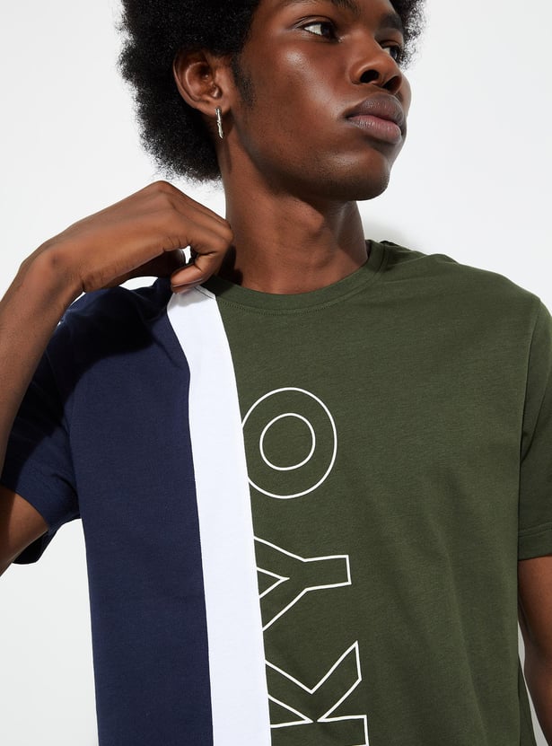 URB_N Men Slim Fit Colourblocked T-shirt