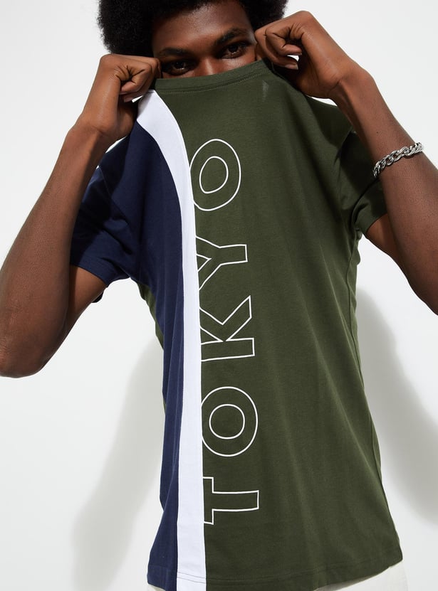 URB_N Men Slim Fit Colourblocked T-shirt