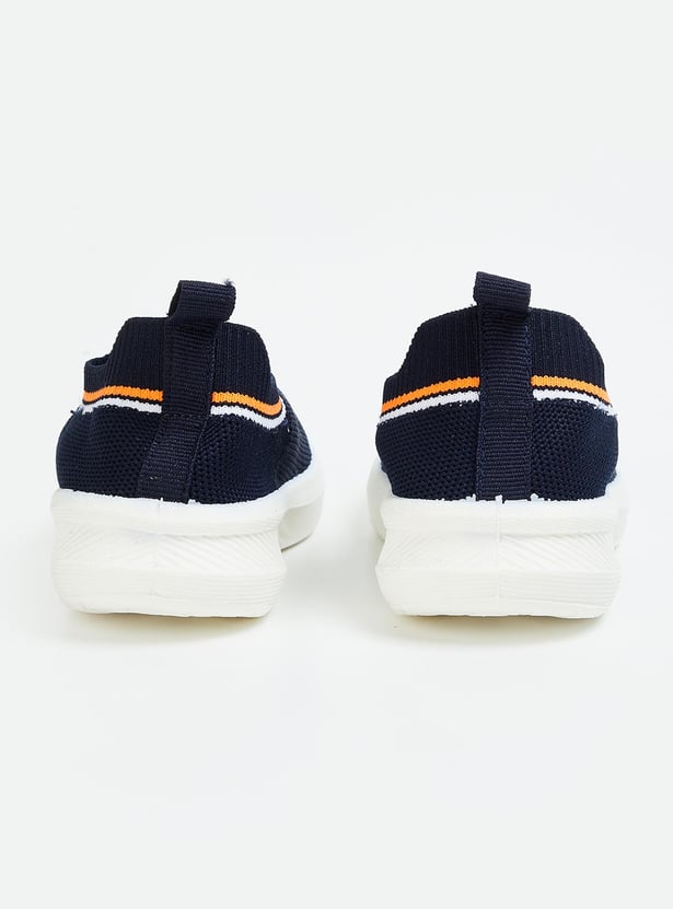 Boys Textured Slip-On Sports Shoes