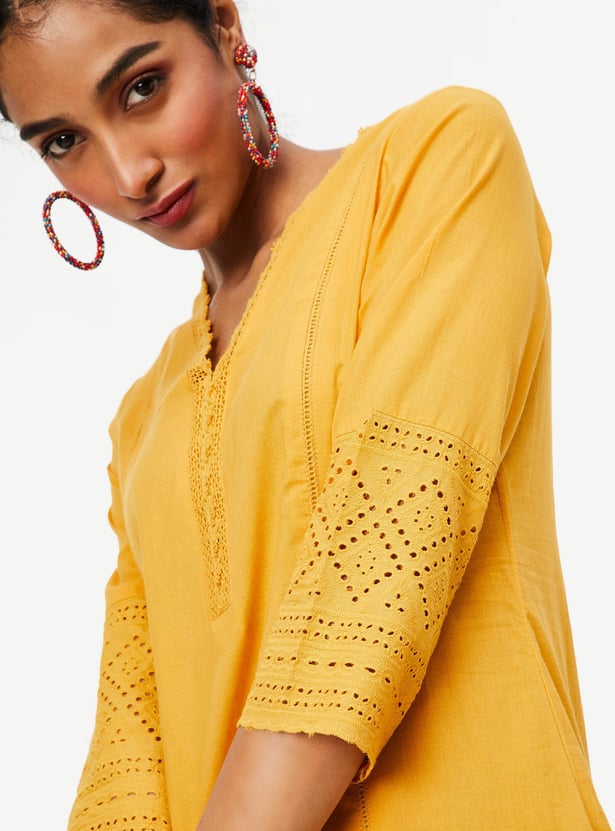 Women Schiffli Straight Kurta