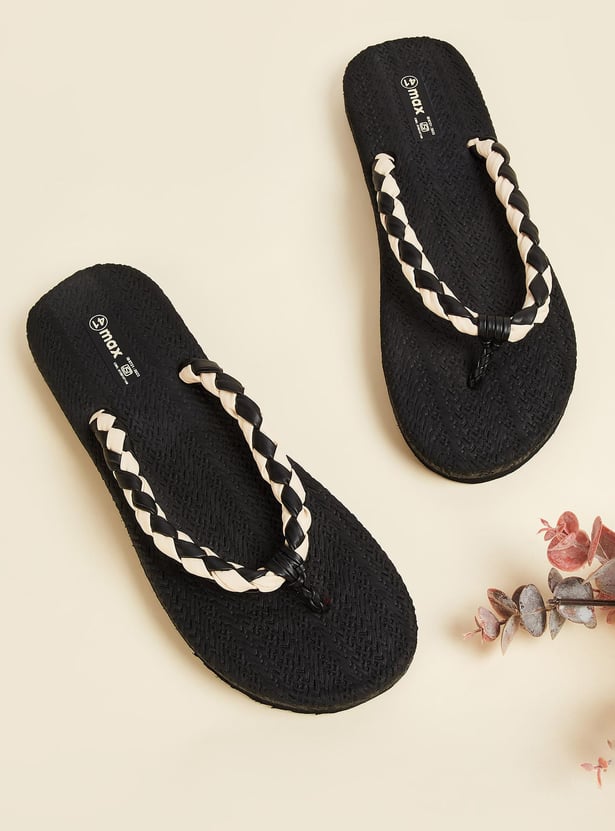 Women Textured Flip Flops