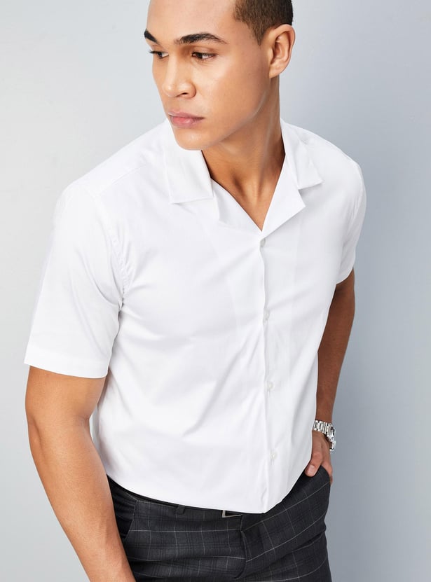 Men Slim Fit Satin Resort Shirt