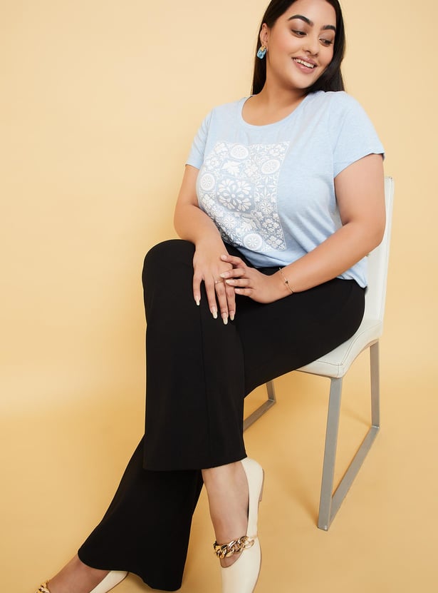 Women Embossed Print T-shirt