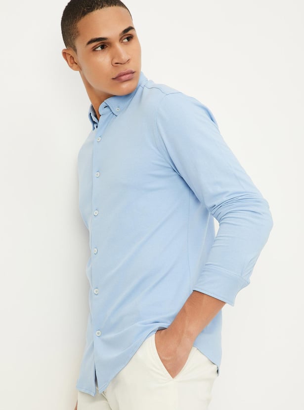 Men Solid Regular Fit Casual Shirt