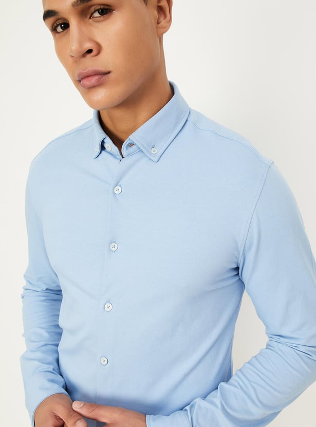 Men Solid Regular Fit Casual Shirt