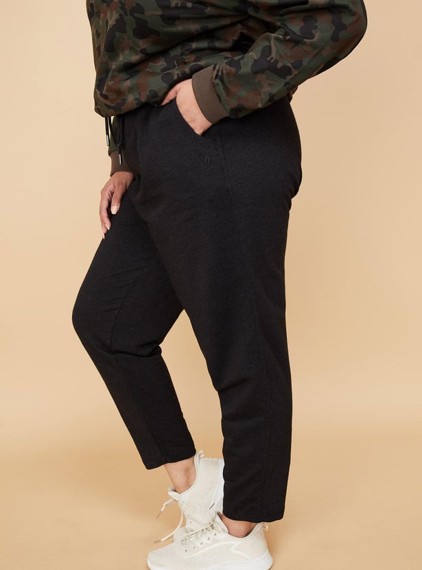 Women Solid Elasticated Track Pants