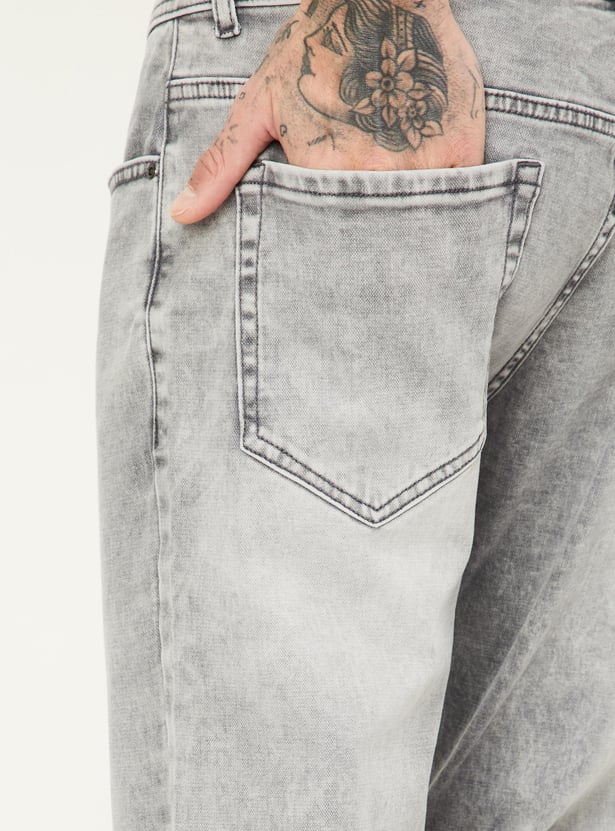 Men Regular Fit Washed Jeans