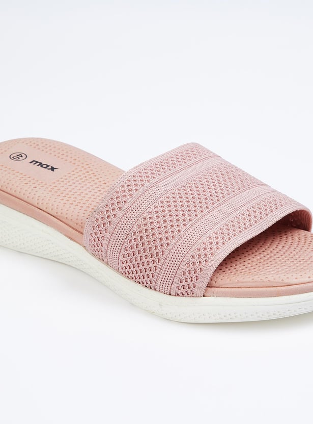 Women Knit Sliders