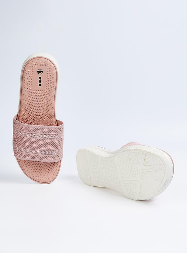 Women Knit Sliders