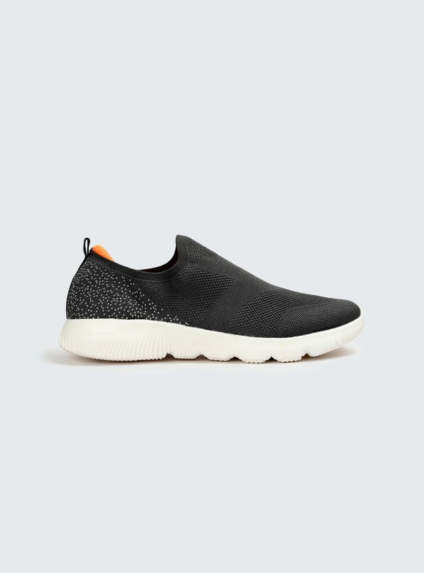 Men Knit Slip-On Sports Shoes