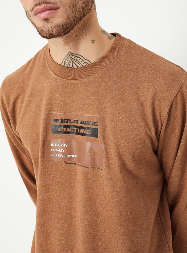 Men Typographic Printed Sweatshirt