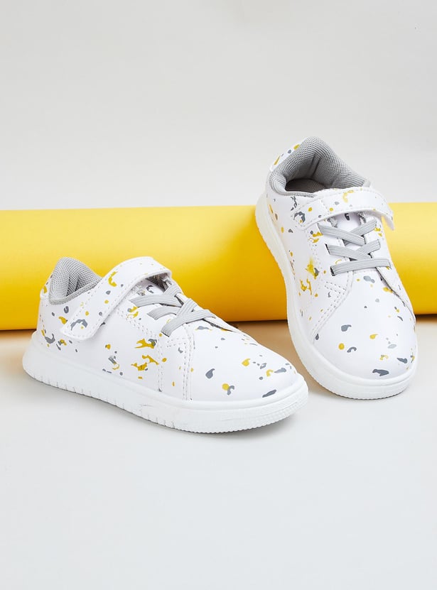 Boys Printed Velcro Strap Sneakers