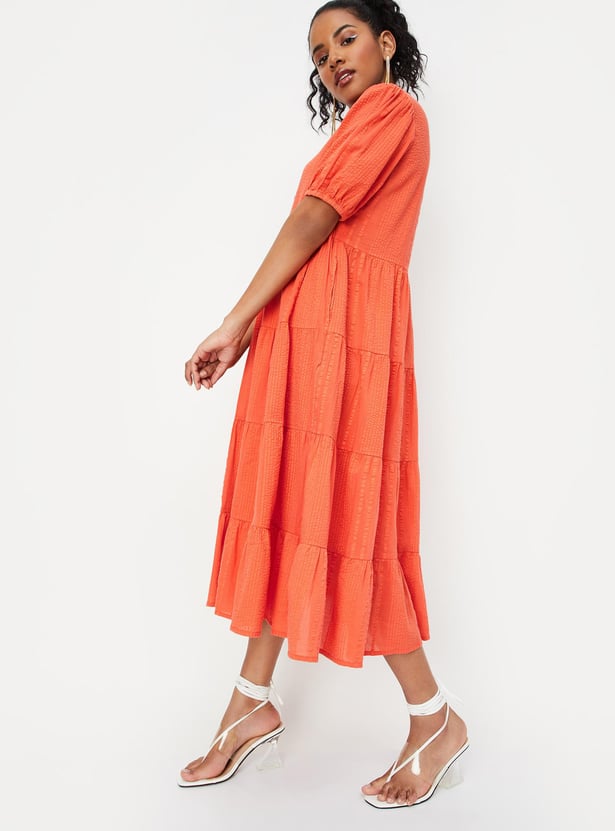 Women Textured Tiered Midi Dress