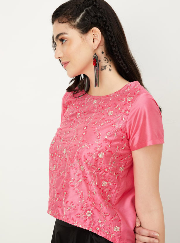 Buy Women Embroidered Top Online at just Rs. 699.0 - 1000013530360