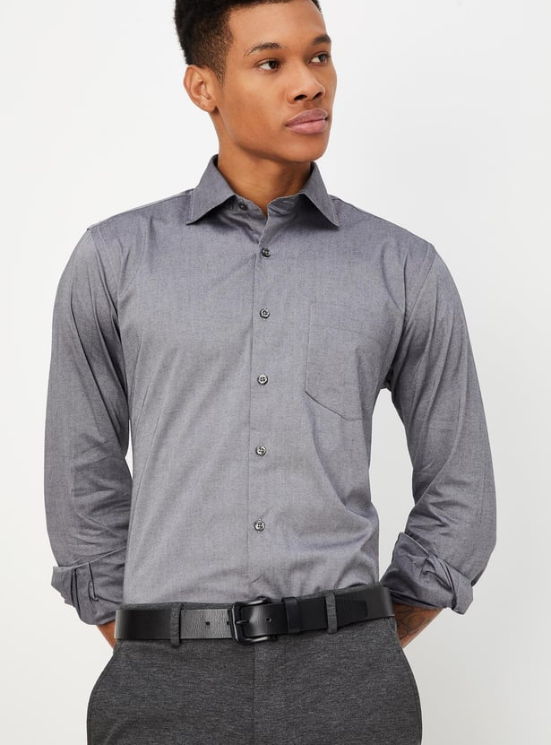 Men Slim Fit Solid Formal Shirt