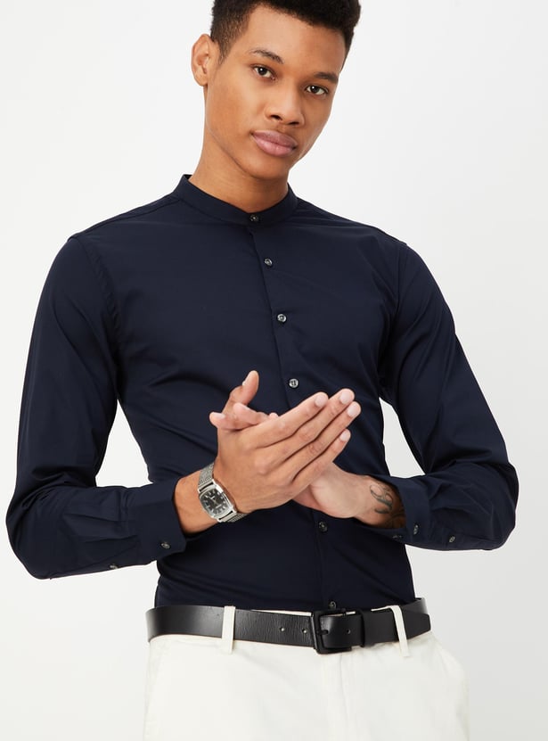 Men Slim Fit Solid Formal Shirt