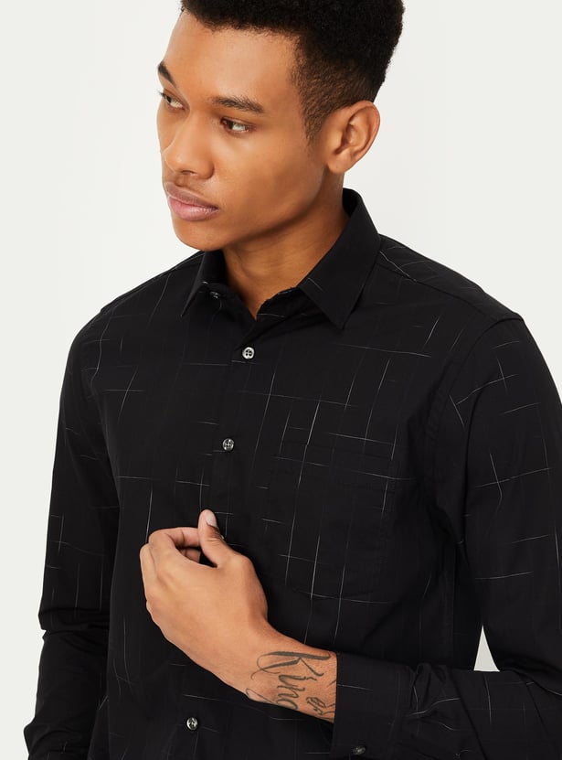 Men Slim Fit Checked Formal Shirt