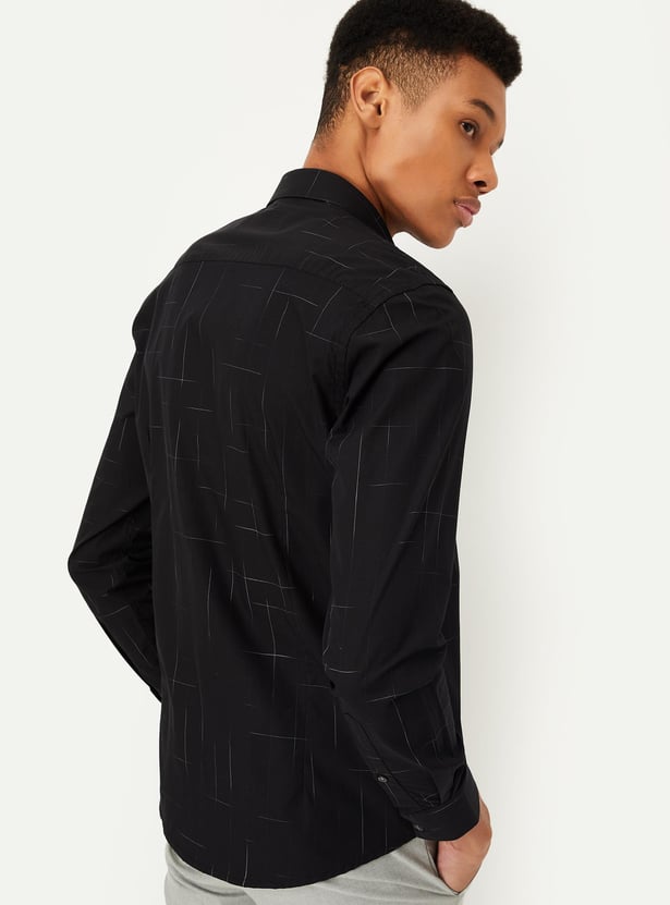 Men Slim Fit Checked Formal Shirt