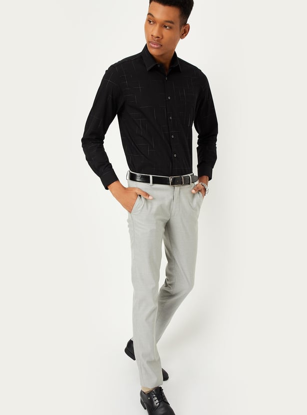 Men Slim Fit Checked Formal Shirt